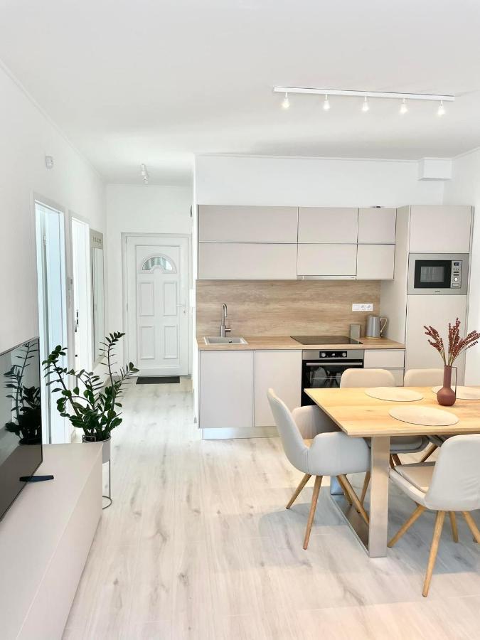 Cashmere Premium Apartment Шіофок Екстер'єр фото