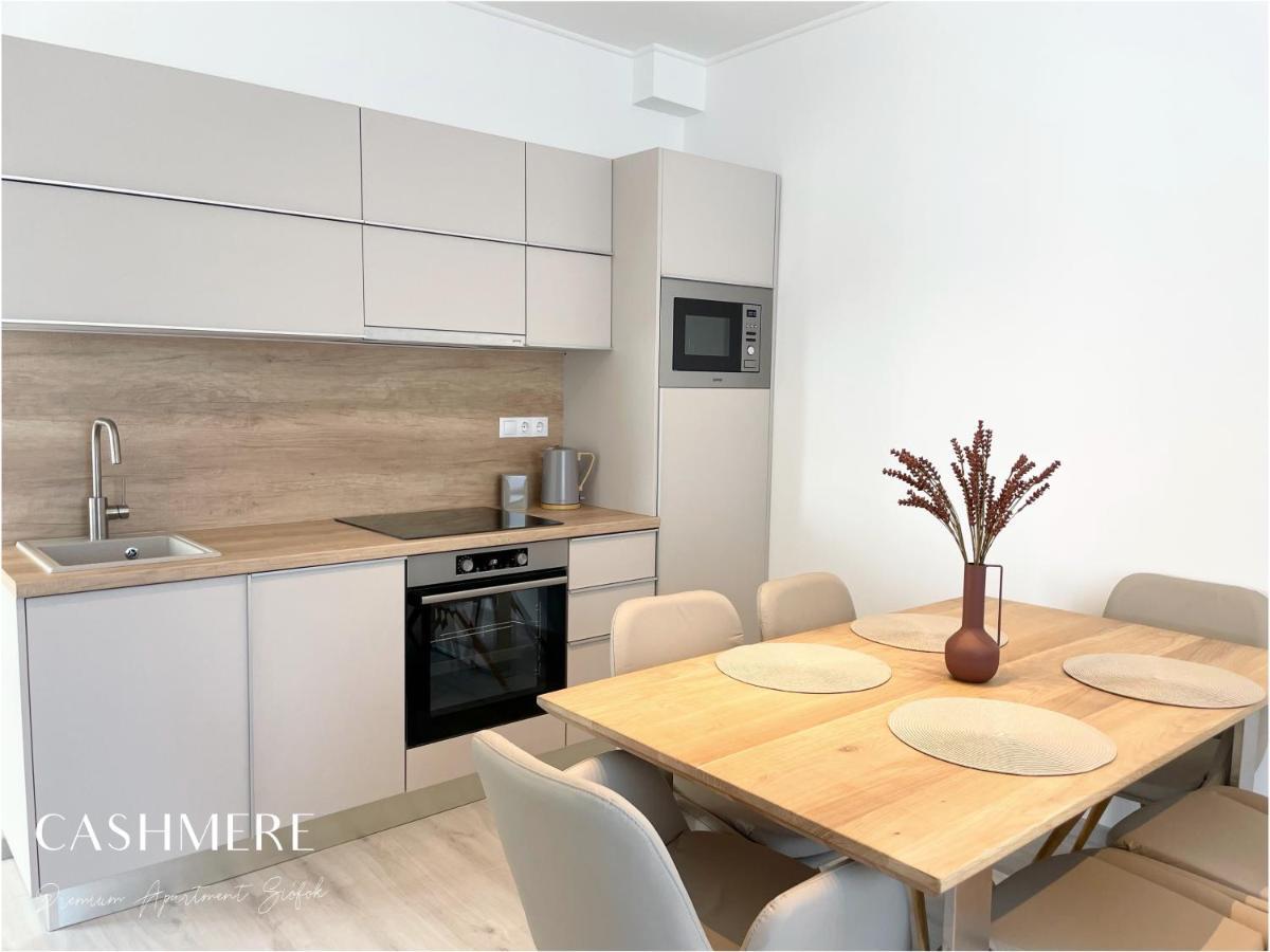 Cashmere Premium Apartment Шіофок Екстер'єр фото