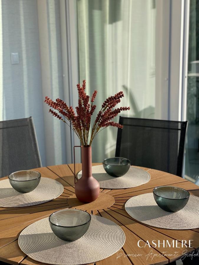 Cashmere Premium Apartment Шіофок Екстер'єр фото